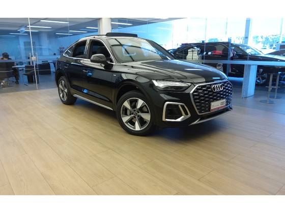 AUDI Q5 2.0 55 TFSIE PHEV SPORTBACK PERFORMANCE QUATTRO S TRONIC